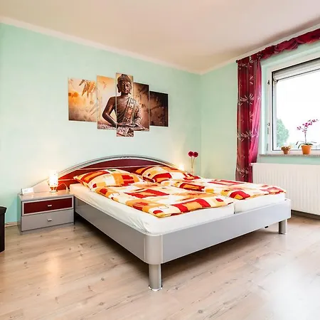 Apartment Messenahe Cologne