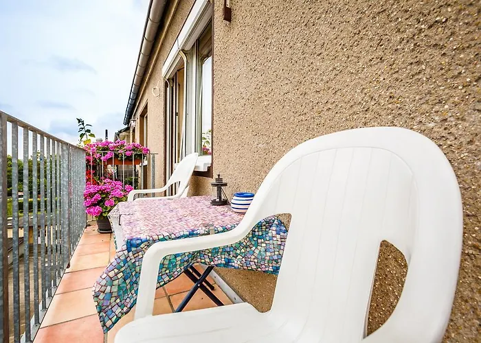 Messenaehe Apartamento Colonia