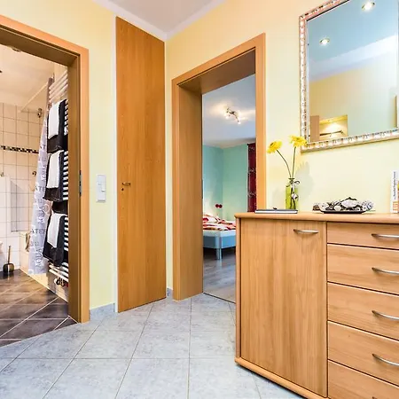 Messenaehe Apartamento *